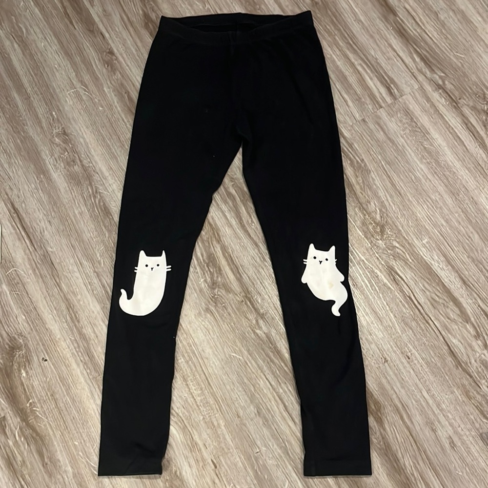 Black leggings with ghost cats